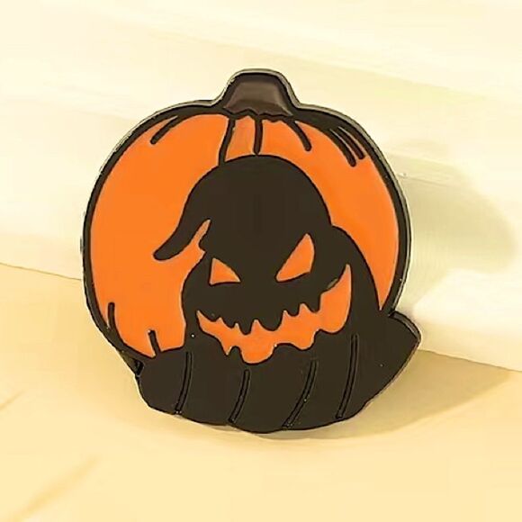 Jewelry - Oogie Boogie pumpkin enamel pin